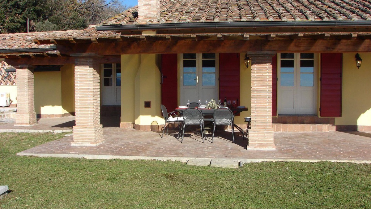 Monteverdi Marittimo House | Holiday house Monteverdi Marittimo for 1 - 7 persons with 3 bedrooms - Holiday house