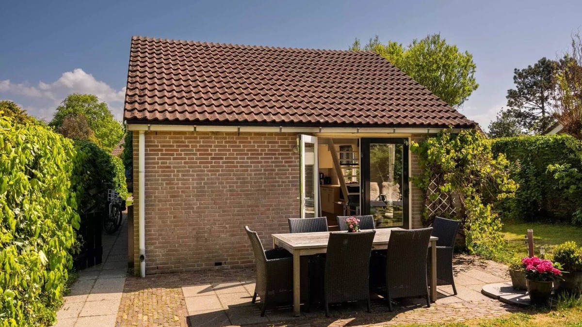Egmond aan den Hoef House | Holiday home Roosje Egmond aan den Hoef
