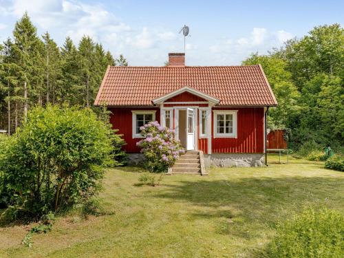 Olofstrom House | Holiday Home Åkekvarn Snärjet by Interhome