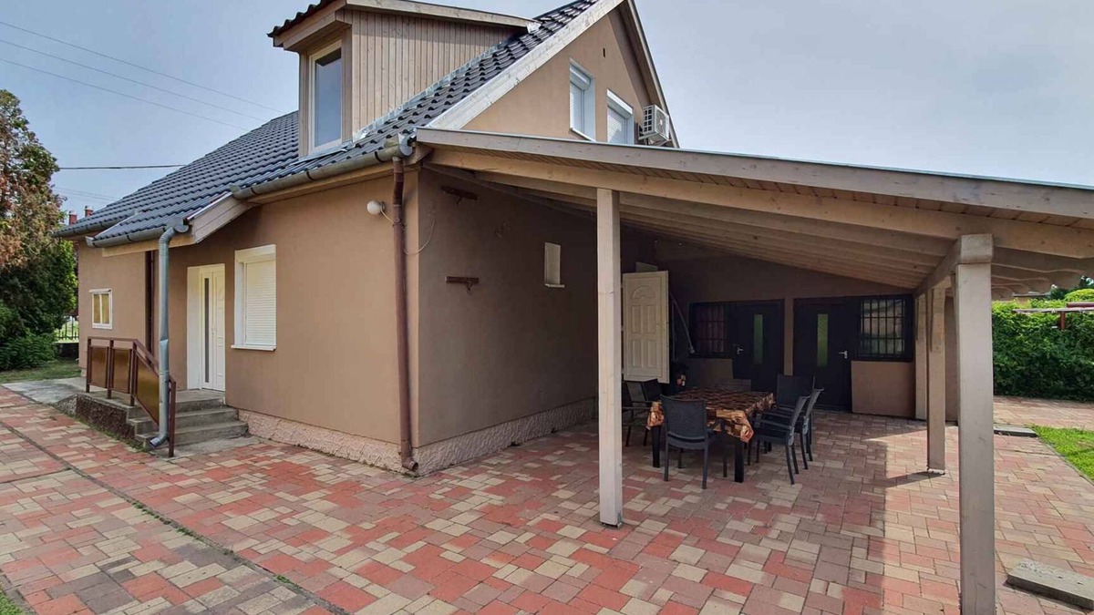 Balatonlelle House | Holiday home 500 m from the beach