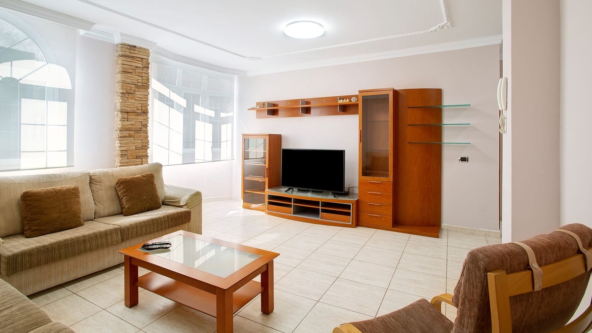 Carrizal Apartment | Holiday Home 'Aeropuerto Gran Canaria Vv' with Private Terrace and Wi-Fi
