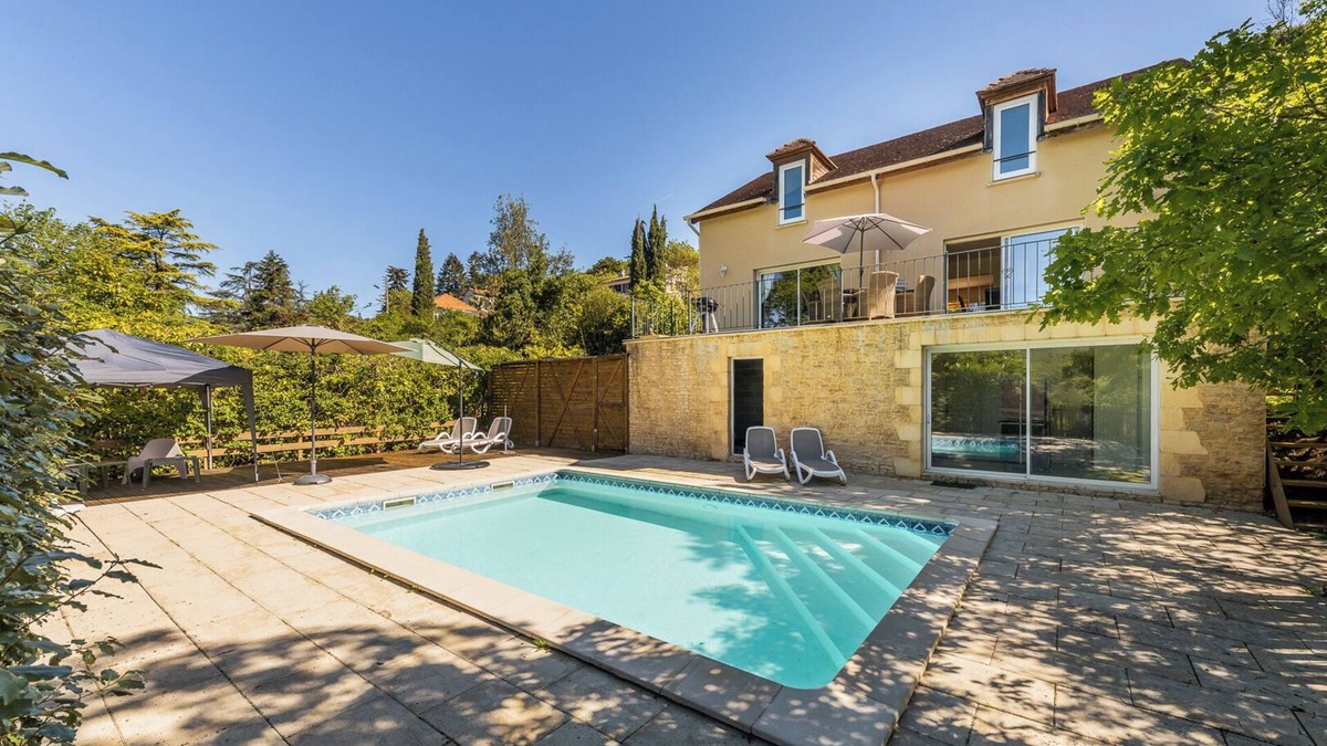 Les Molieres-Sud House | Holiday home at beautiful location with pool
