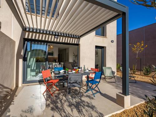 Frejus House | Holiday Home Azur Cottages by Interhome