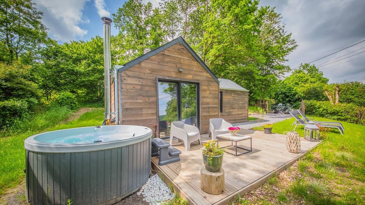 Ferrieres Cottage | Holiday home 'Be Chalet' in the heart of nature in Ferrieres