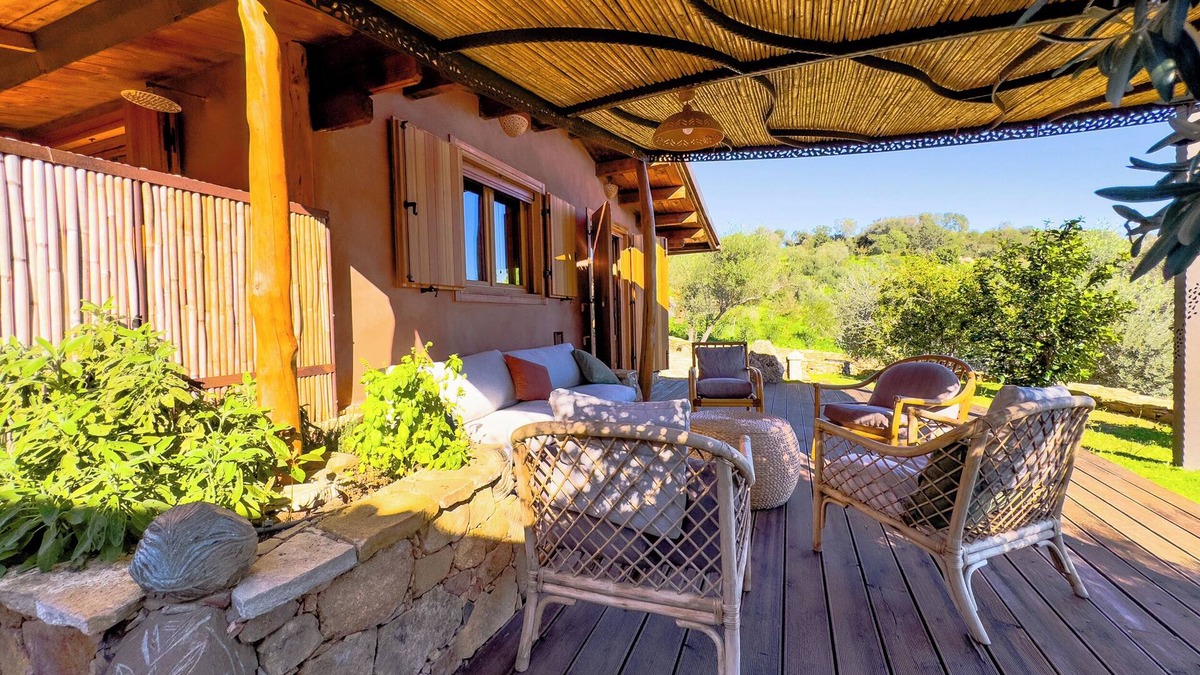 Castiadas House | Holiday Home 'Bioloco' with Sea View, Private Pool and Wi-Fi