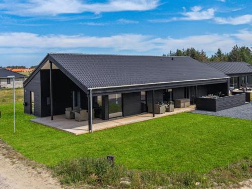 Lokken House | Holiday Home Branko - 950m from the sea by Interhome