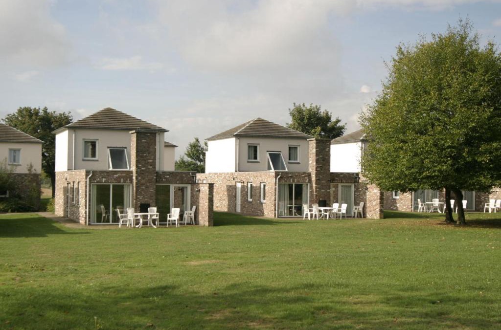 Landsrade House | Holiday Home Bungalowpark Landsrade-3 by Interhome