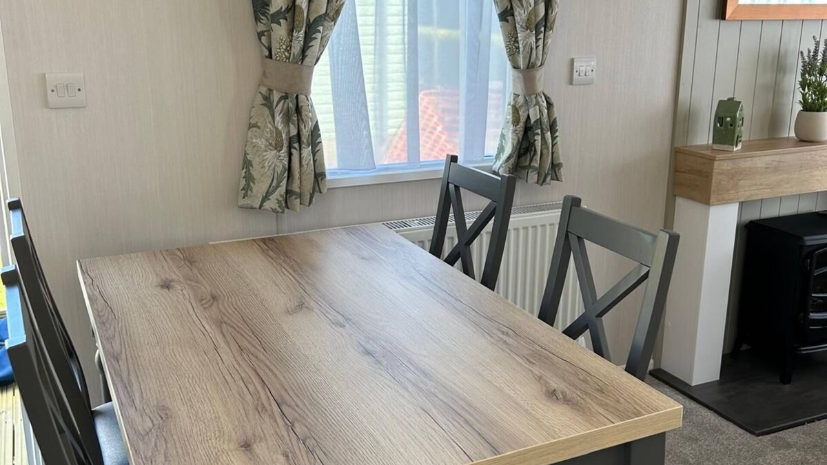 Knaresborough House | Holiday Home by the river Nidd 8