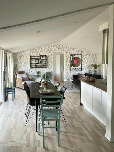 Strøby Ladeplads House | Holiday Home By The Beach Near Stevns
