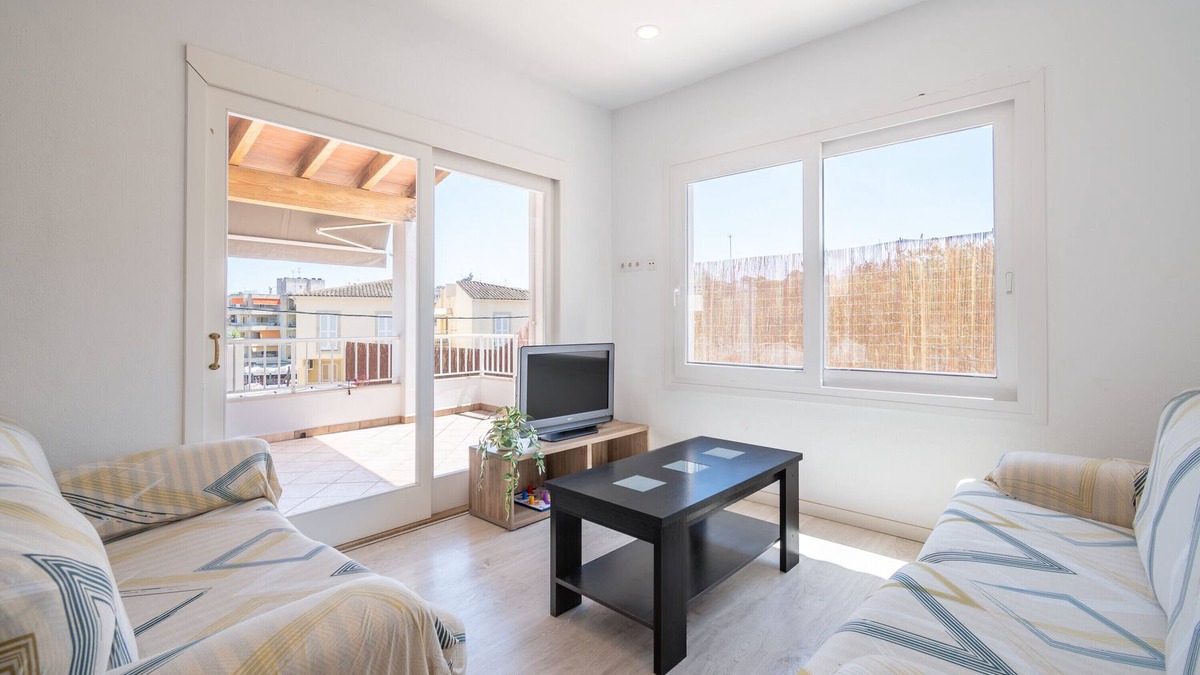 Porto Cristo House | Holiday Home 'Casa Blanca Porto Cristo' with Wi-Fi and Air Conditioning