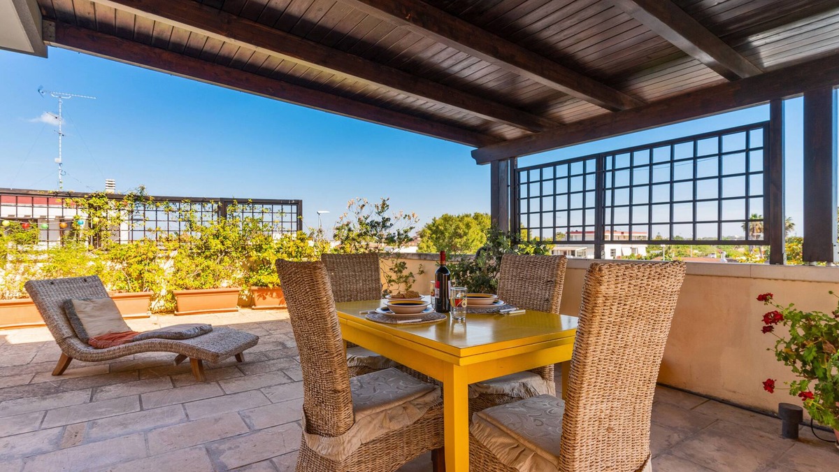 Giorgilorio House | Holiday Home "Casa Vacanza Mission" with Garden & A/C