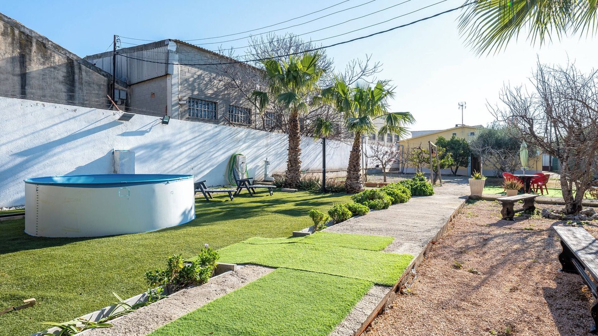 Vila-Seca House | Holiday Home 'Costa Daurada' with Private Terrace, Wi-Fi and Air Conditioning