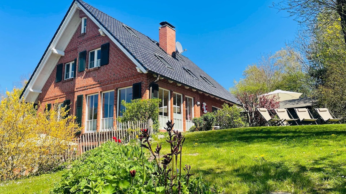 Glowe House | Holiday home Dat Klinkerhus