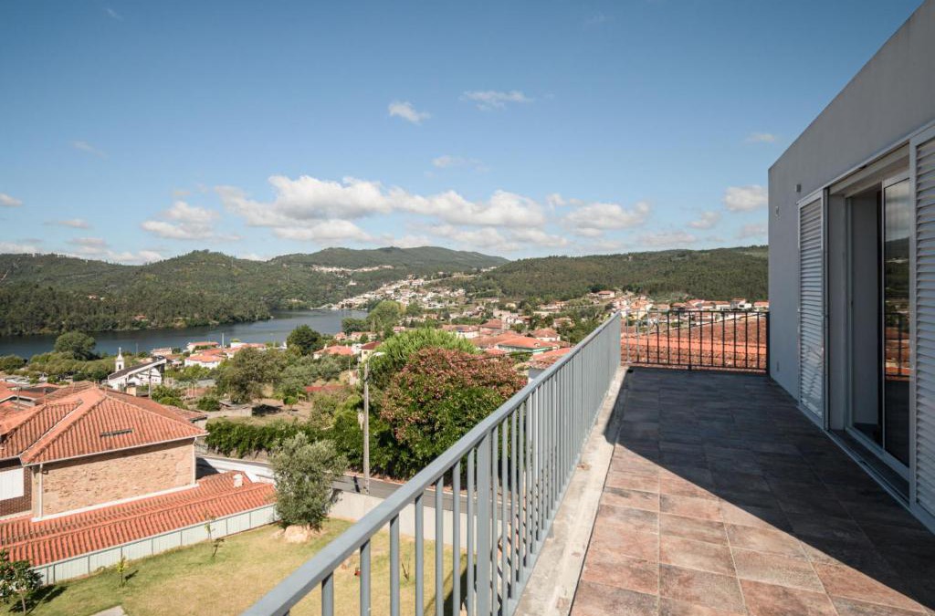 Melres House | Holiday Home Douro view by Interhome