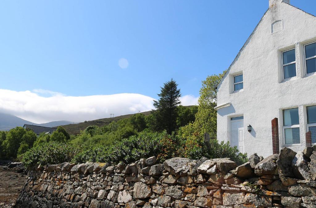 Breakish House | Holiday Home Dunan by Interhome
