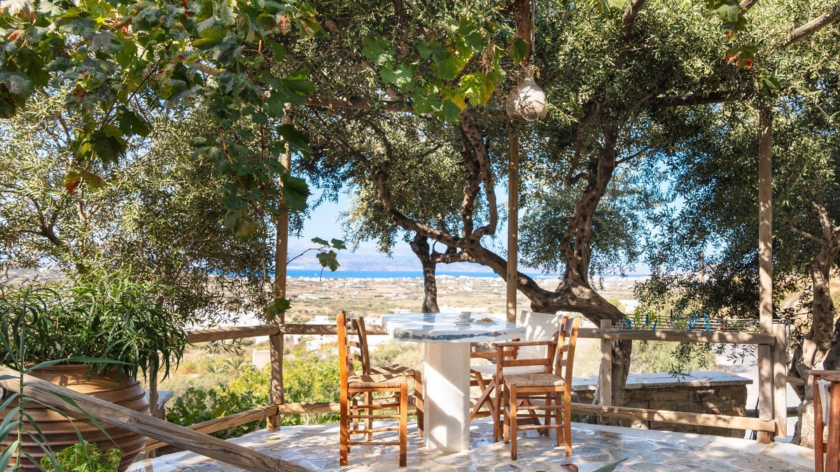 Glinado House | Holiday Home 'Elysium' with Sea View, Wi-Fi and Air Conditioning