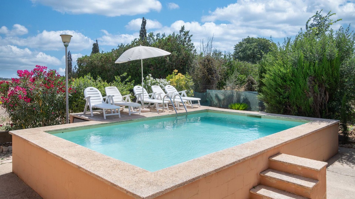 Santa Eugenia House | Holiday Home "Es Viola" with Mountain Views, Pool, Wi-Fi, Garden and Terrace