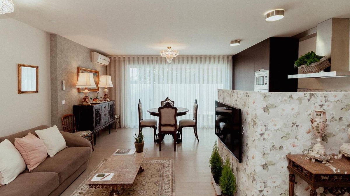 Ponte de Lima Bed & Breakfast | Holiday Home 'Fonte Do Pinheiro Boutique' with Mountain View, Wi-Fi and Air Conditioning