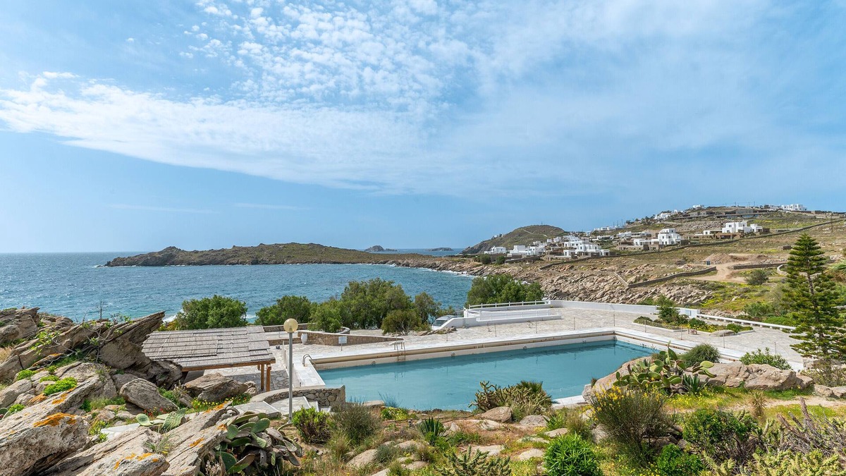 Ornos House | Holiday Home 'Gaia Mykonos' with Sea View, Wi-Fi and Air Conditioning