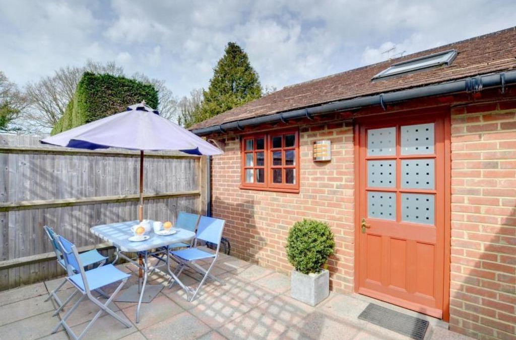 Abbess Roding House | Holiday Home Goldy by Interhome