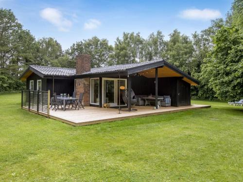 Sundstrup House | Holiday Home Gudrid - 250m to the fjord by Interhome
