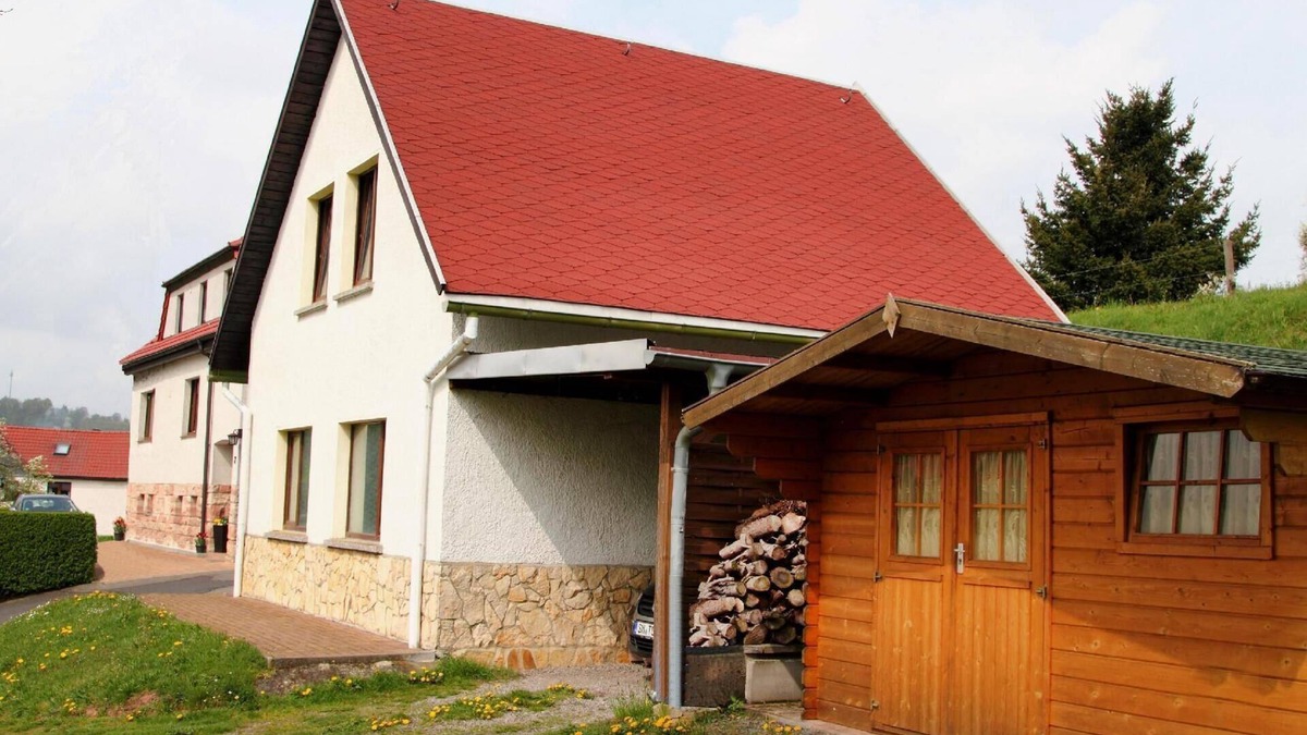 Naherstille House | Holiday home "Hauer" with terrace