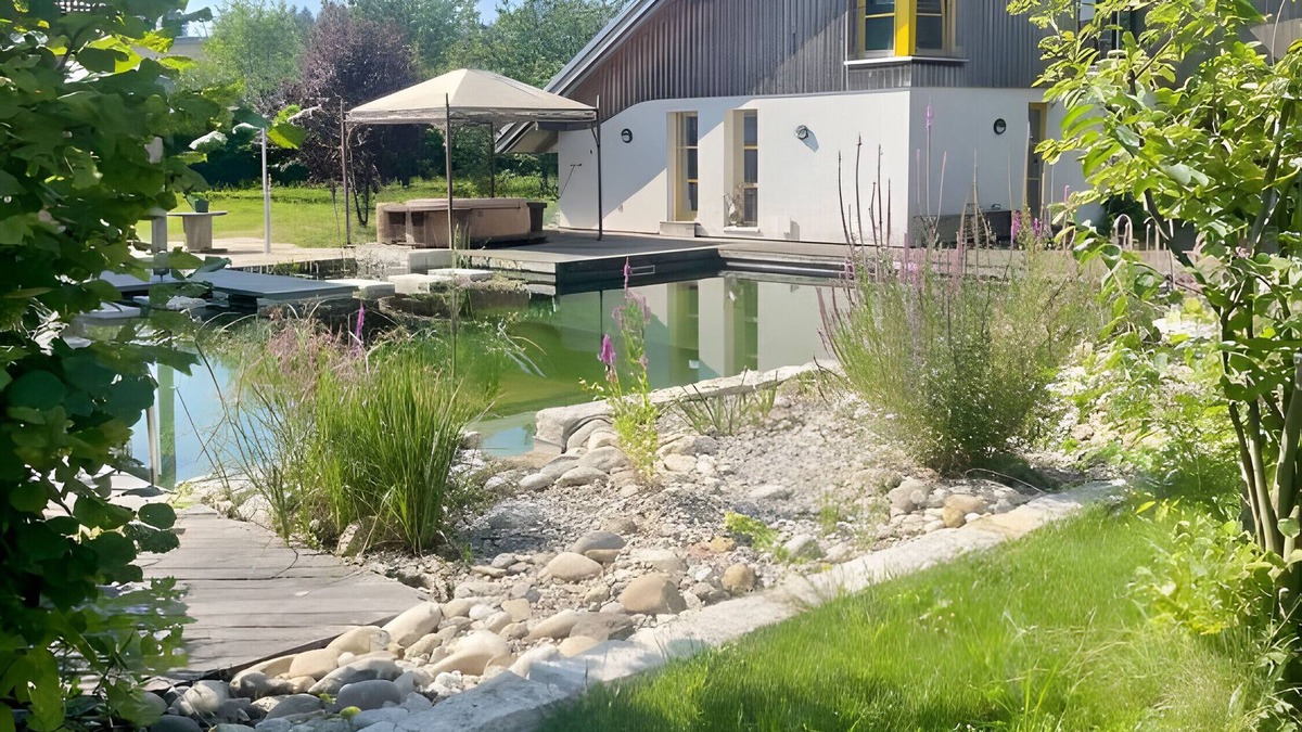 Gengenbach House | Holiday Home 'Haus' with Shared Pool, Shared Terrace and Wi-Fi