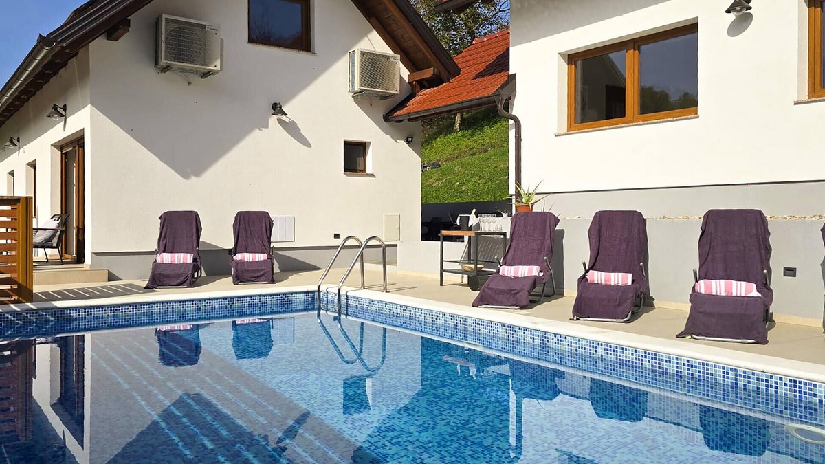 Tuheljske Toplice House | Holiday Home with pool