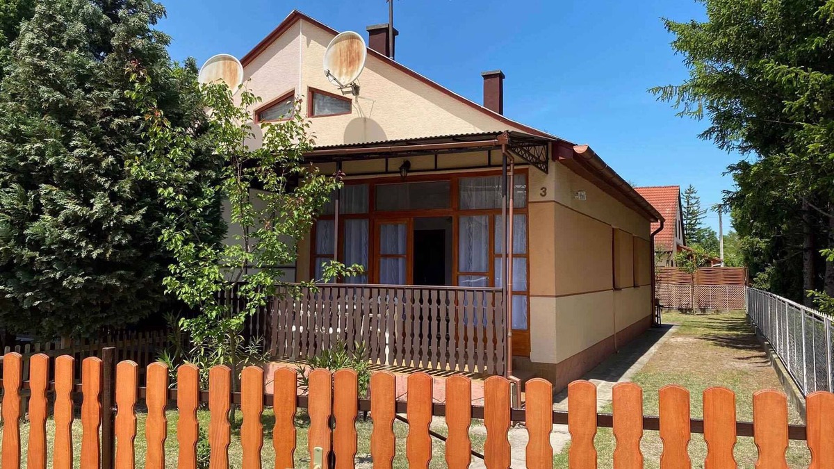 Balatonmariafurdo House | Holiday home only 180 meters from the beach