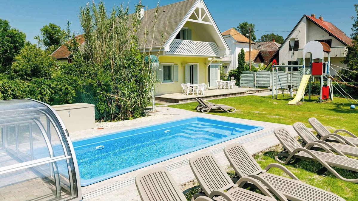 Balatonmariafurdo House | Holiday home child-friendly equipped near the beach