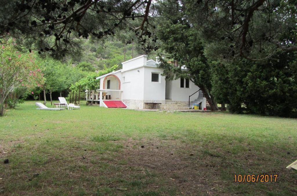 Canj House | Holiday Home Idyllic Cottage