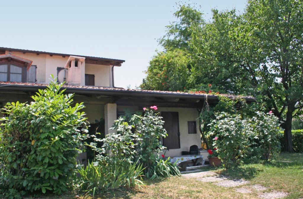 Pozzolengo House | Holiday Home Il Portale di Arturo by Interhome