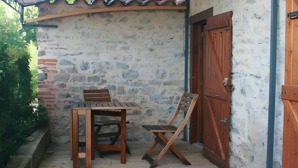 Milhars House | Holiday Home in a Medieval Village