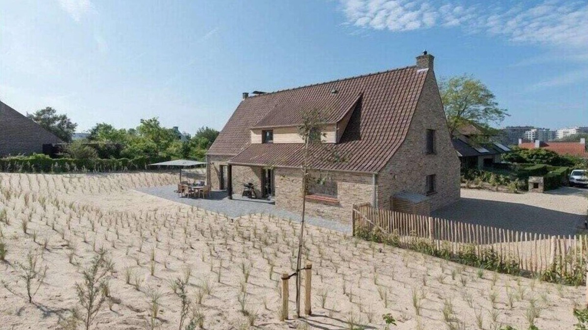 De Panne House | Holiday home in De Panne with swimming pool