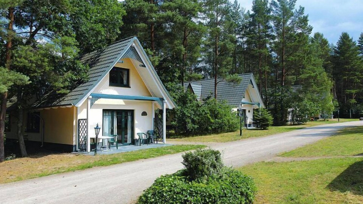 Muritz House | Holiday home in Drewitz with a terrace