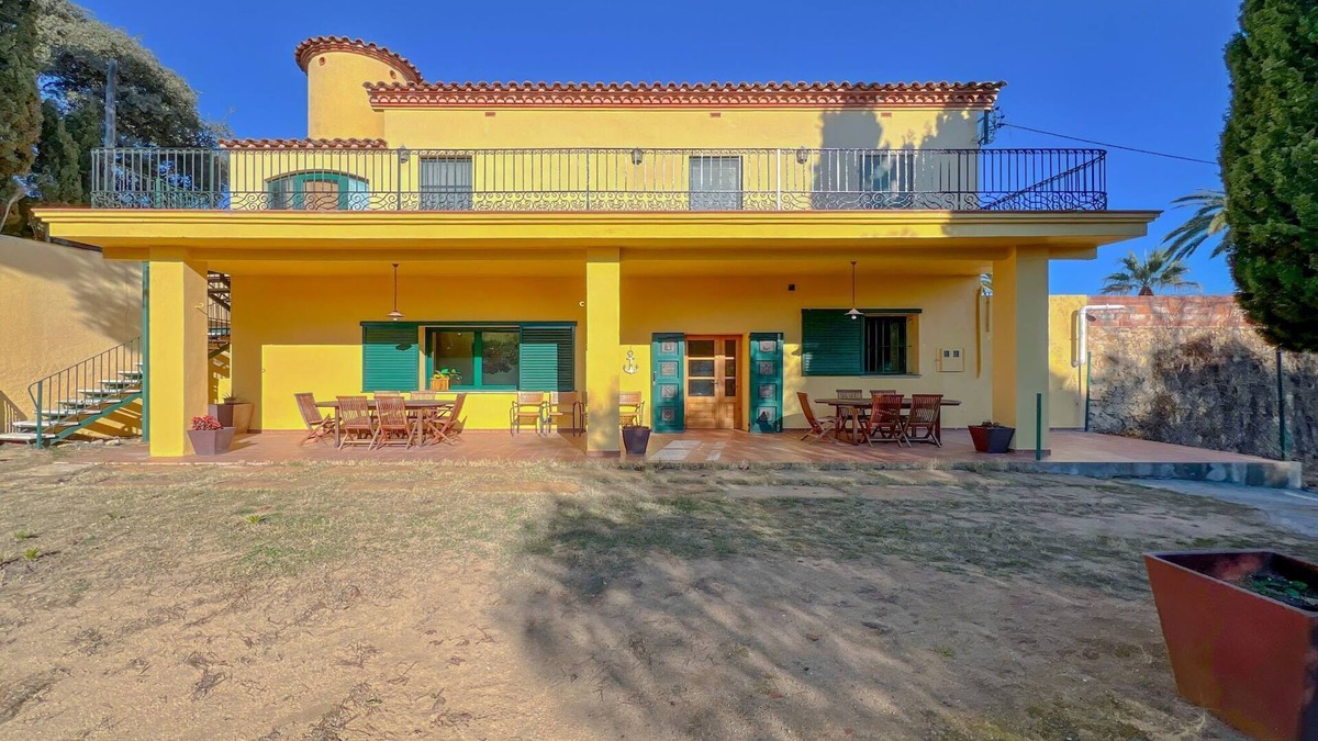 Palamos House | Holiday Home in Palamós near the Beach