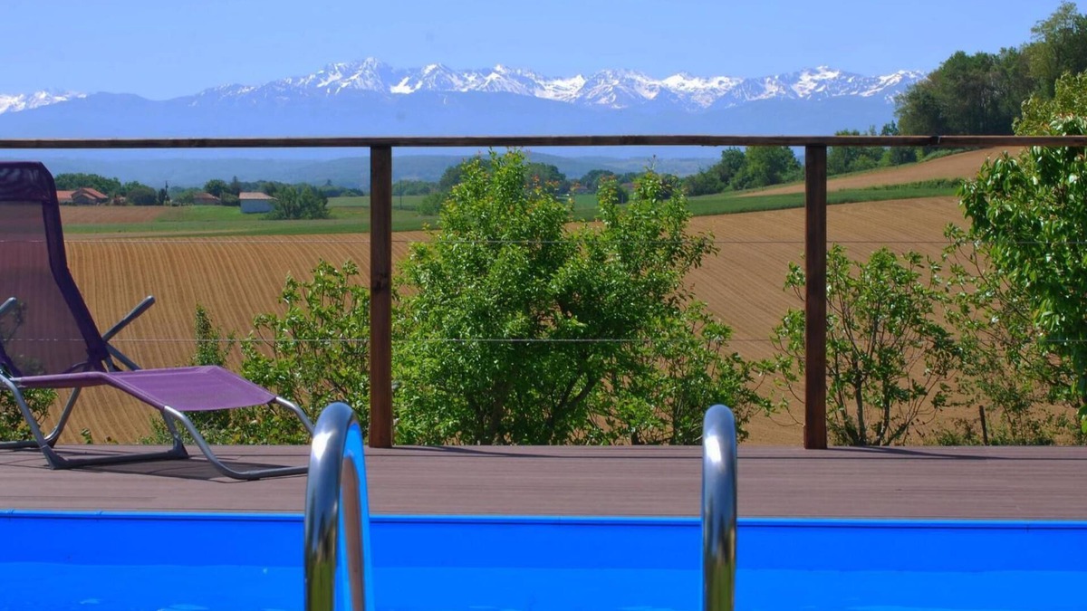 Sarraguzan House | Holiday home in Sarraguzan with private pool