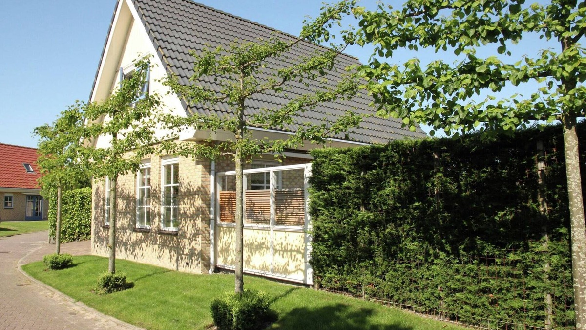 Schoorl House | Holiday Home in Schoorl near Sandy Beaches