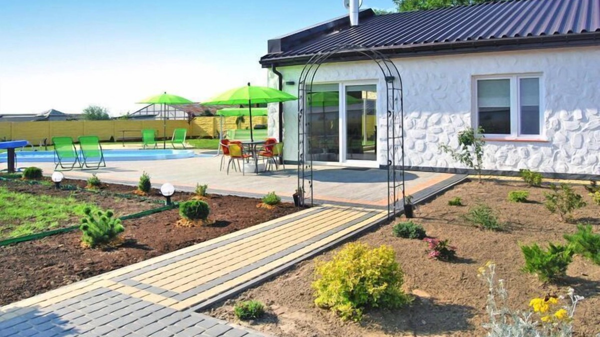 gmina Sianow House | Holiday Home in Sieciemin near Baltic Coast