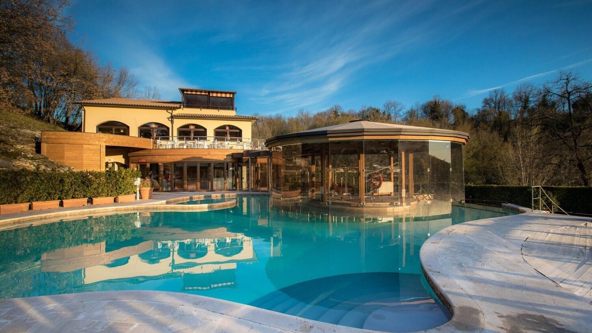 Sorano Apartment | Holiday Home in Sorano with Swimming Pool
