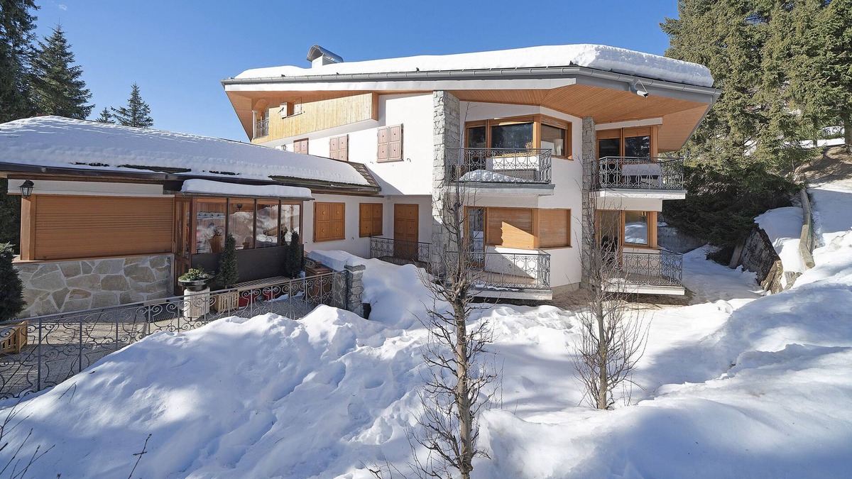 Campo Carlo Magno House | Holiday Home 'New Apartment C C Magno' with Balcony and Wi-Fi