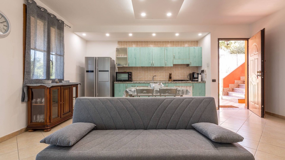 Capitana Apartment | Holiday Home “Villa Sunset” close to the Beach with Sea View, Garden & Terrace