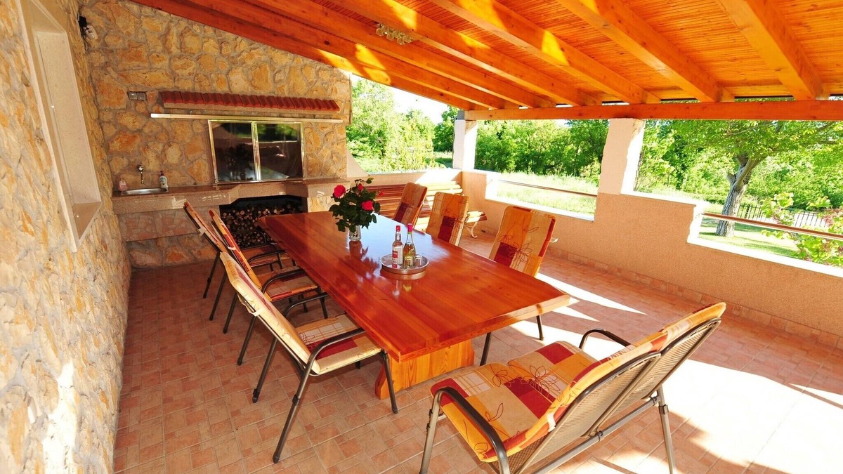 Hrvace House | Holiday home Josipa, (15281), Rumin, hr