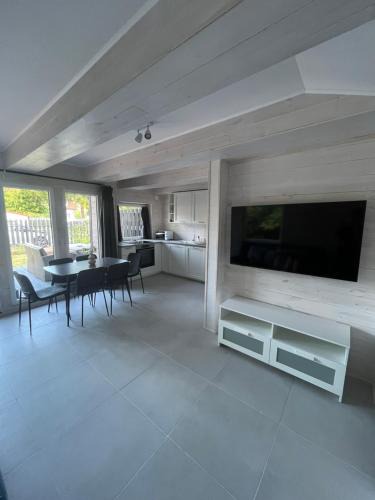 Balatonkenese House | Holiday Home Kenese
