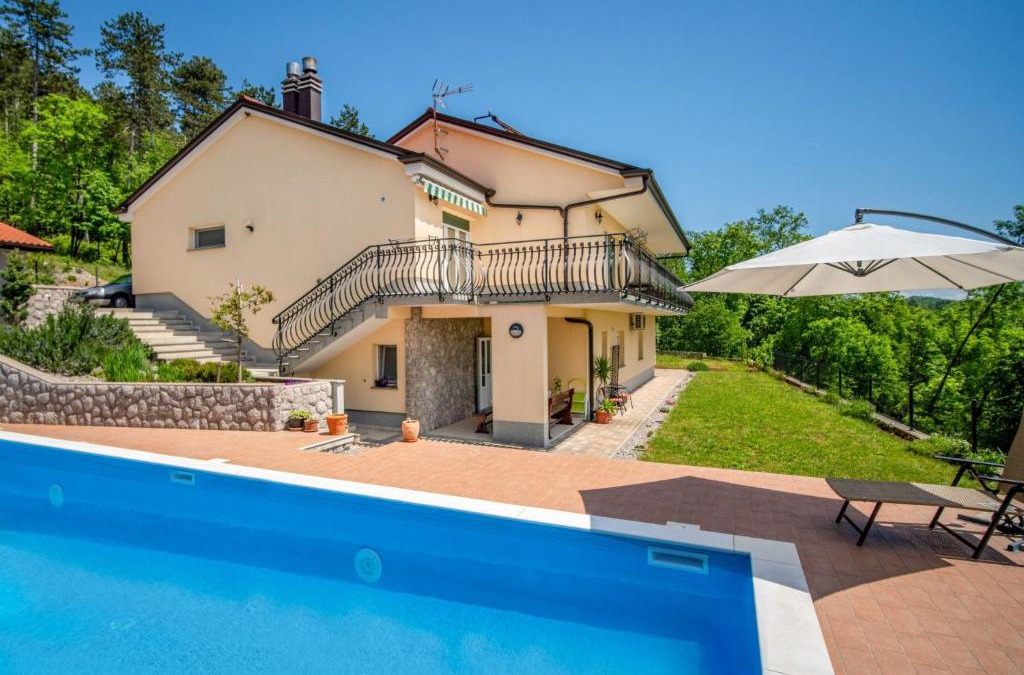 Klana House | Holiday Home Korina by Interhome