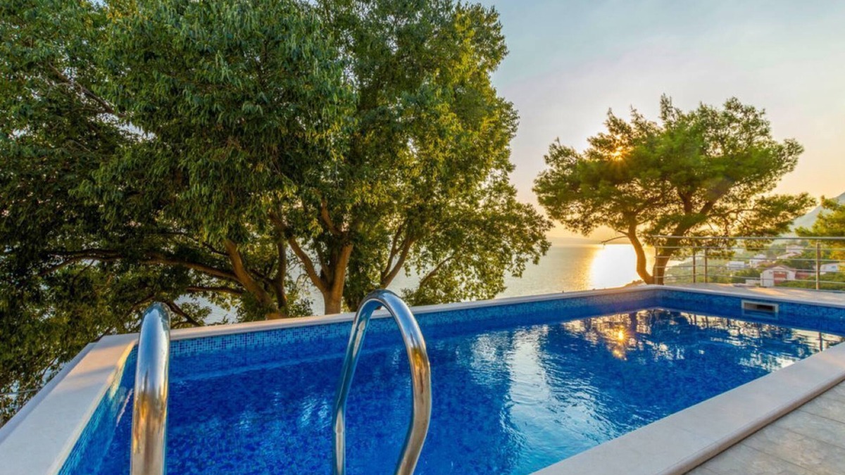 Pisak Cottage | Holiday home Kuzmanic with private pool and sea view