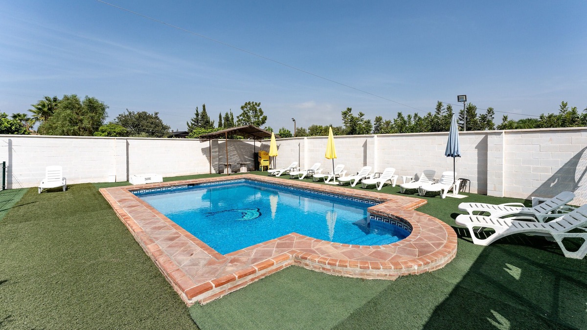 Alhaurin el Grande House | Holiday Home “La Casa de los Recuerdos” with Mountain View, Pool & Terrace