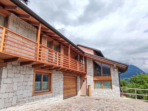 Bleggio Superiore House | Holiday Home La casa dei Noci by Interhome