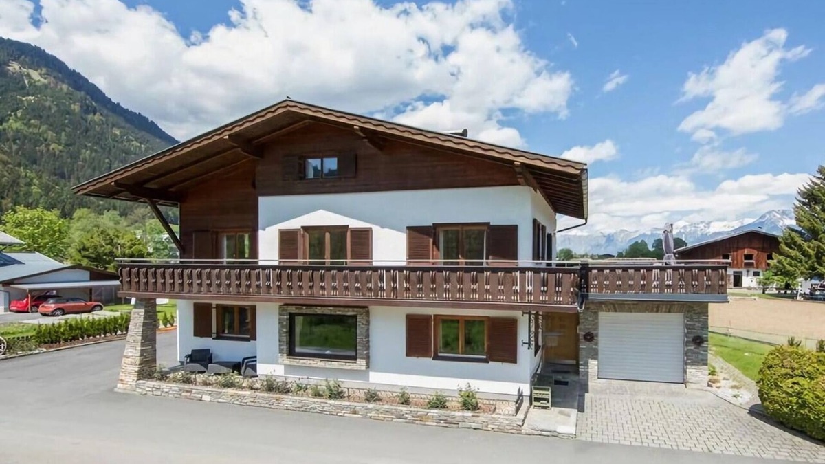 Zell am See Apartment | Holiday home Landhaus Prielau