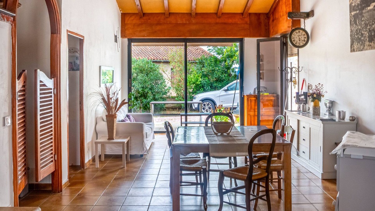 Villalier House | Holiday Home 'Le Cocon' with Private Pool, Private Terrace and Private Garden